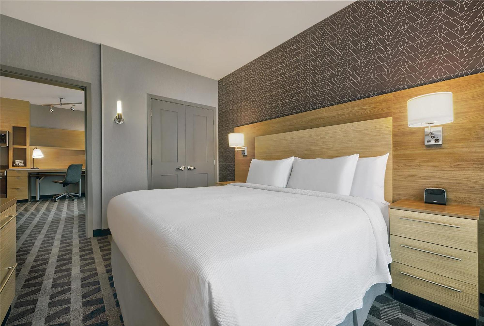 Towneplace Suites By Marriott Sacramento Elk Grove Exterior photo